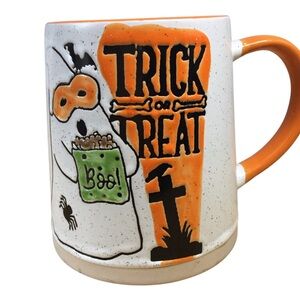 Spectrum Designz Halloween Earthenware Mug Trick or Treat Ghost Boo 16oz